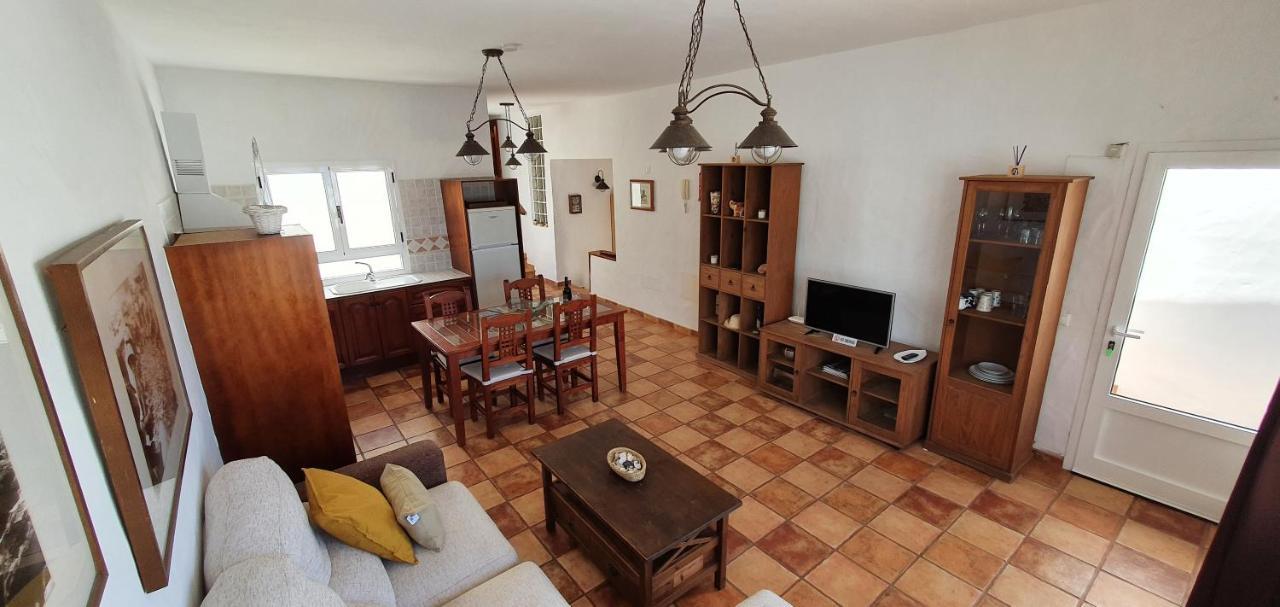 Isabel2 Appartement Famara Buitenkant foto